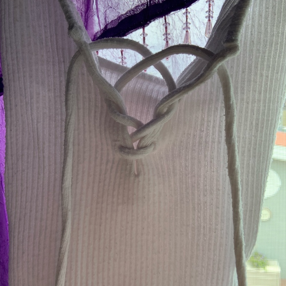Tank top - Picture 3 of 3